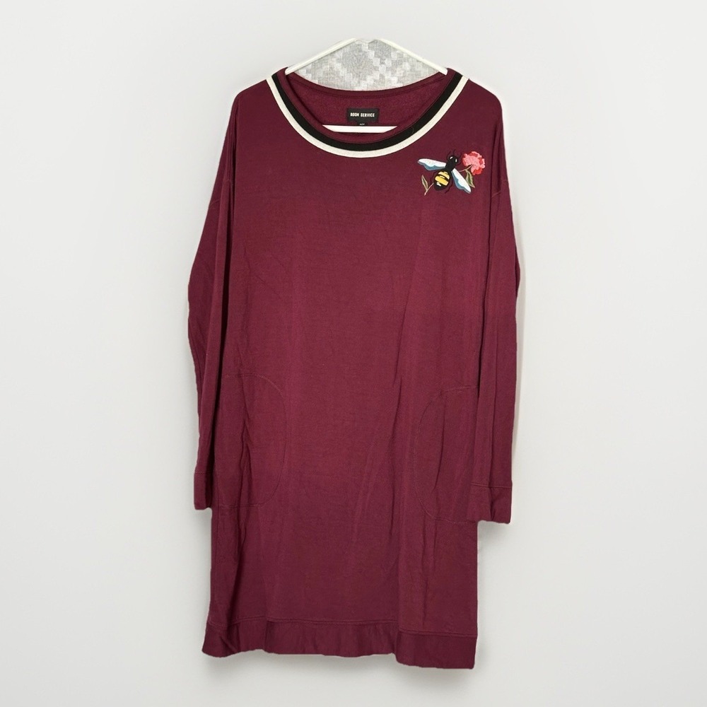 Room Service Women Embroidered Sleep Shirt Nightgown‎ Size Medium Warm L/S